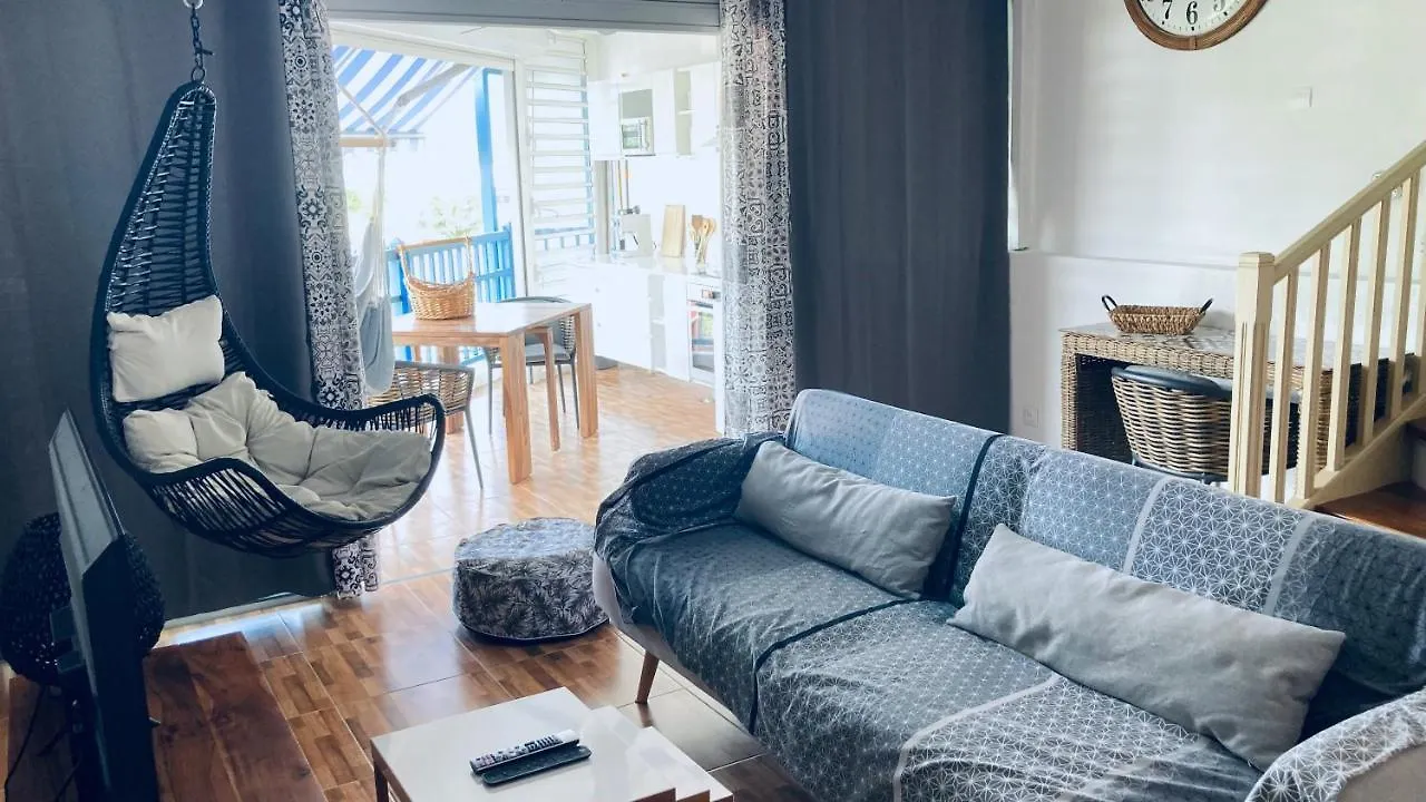 Duplex A 50M De La Plage Du Diamant Avec Parking location
